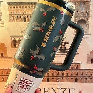 Stanley 30 oz. Quencher ProTour Flip Straw Tumbler -Christmas Edition